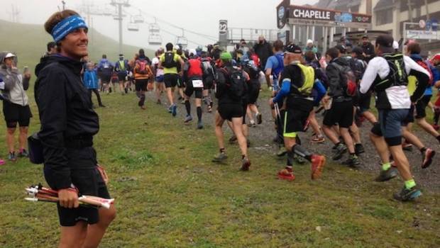 lancement de baskets aux pieds