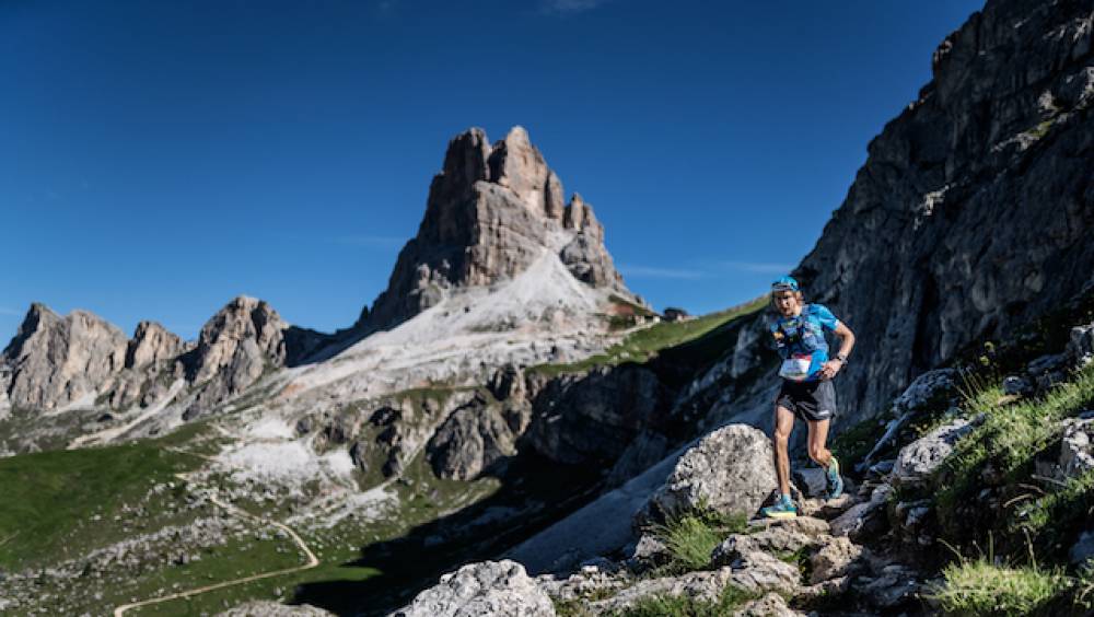 lavaredo ultra trail du beau monde dans les dolomites