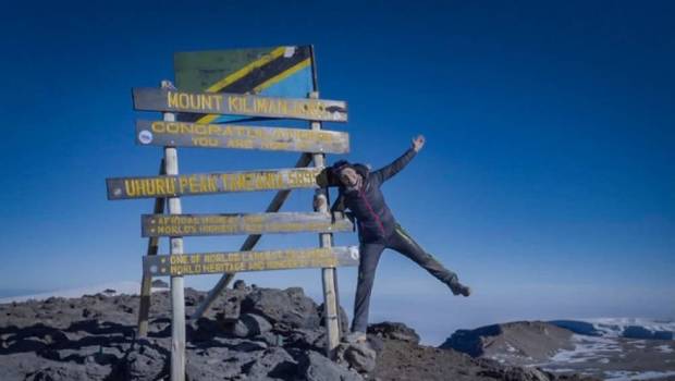 vanessa morales etablit un nouveau record au kilimandjaro