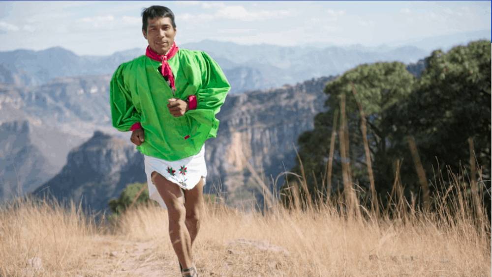 europeens contre tarahumaras sur ultra run raramuri 2022