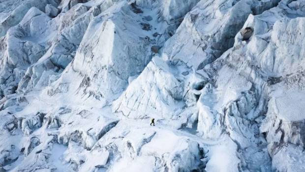 kilian jornet tente leverest par larrete ouest mais echoue