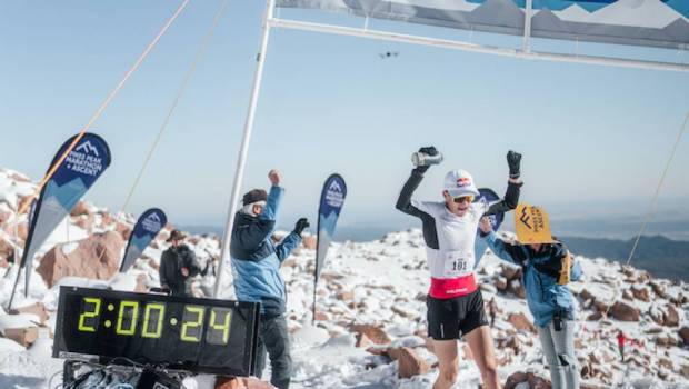 golden trail series remi bonnet bat un record de 30 ans sur la pikes peak ascent 2023