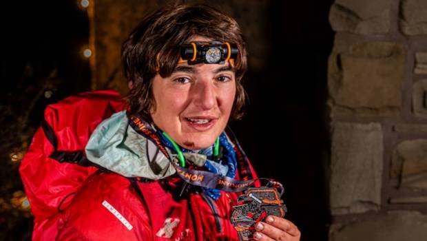 scott et bannwarth laureats de la montane winter spine race 2024