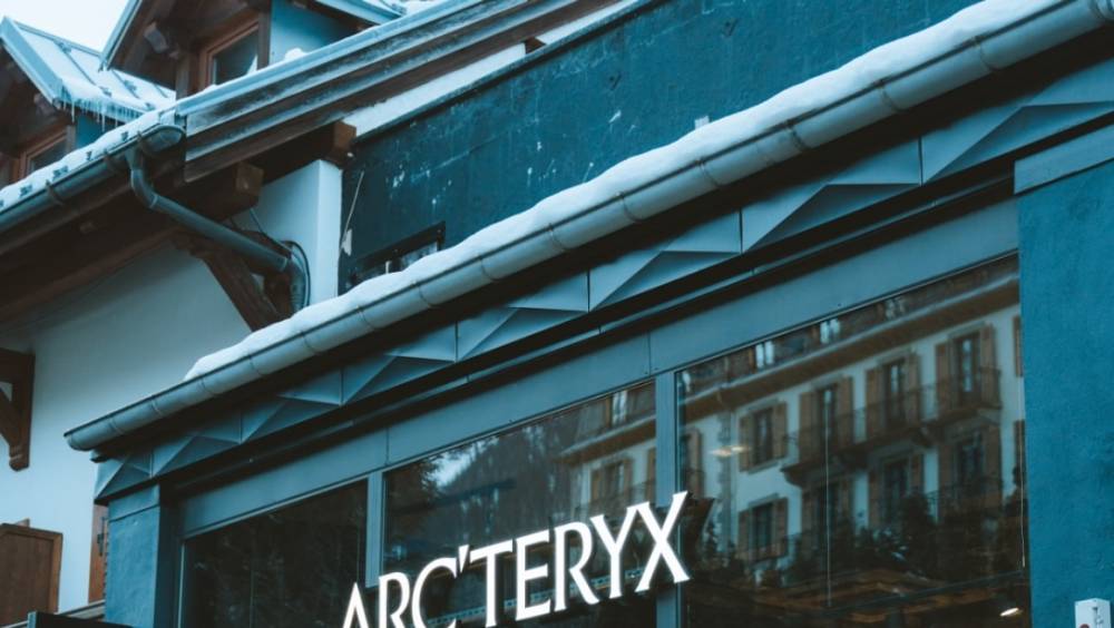 arcteryx mountain store a chamonix