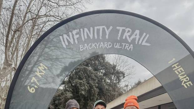 infinity trail pont du gard 2025 benjamin rascalou simpose en 48 tours