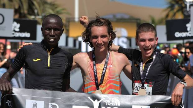 victoire de francesco puppi et jennifer lichter sur la marathon race de la transgrancanaria