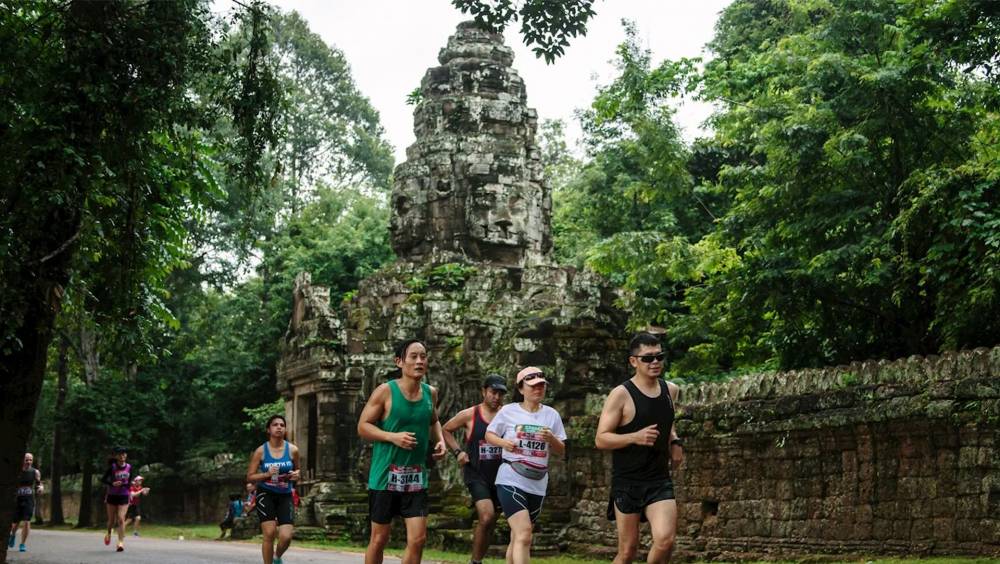 courir sur les traces des rois le guide du trail au cambodge